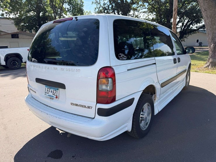 2005-chevrolet-venture-image-6