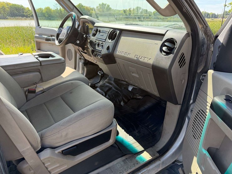 2008-ford-f350-xl-image-39