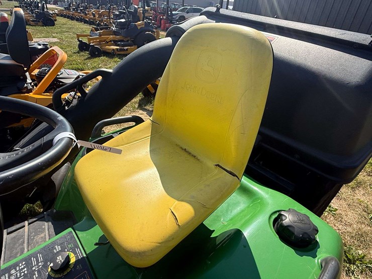 john-deere-x720-image-6