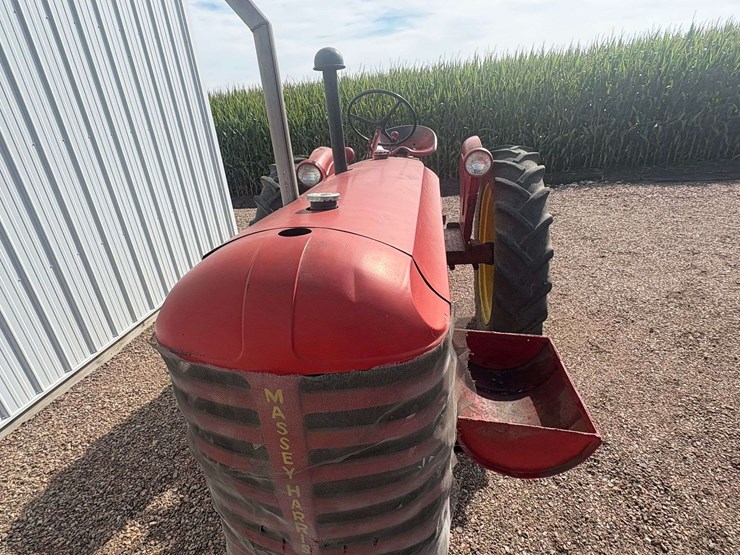 massey-ferguson-30-image-14