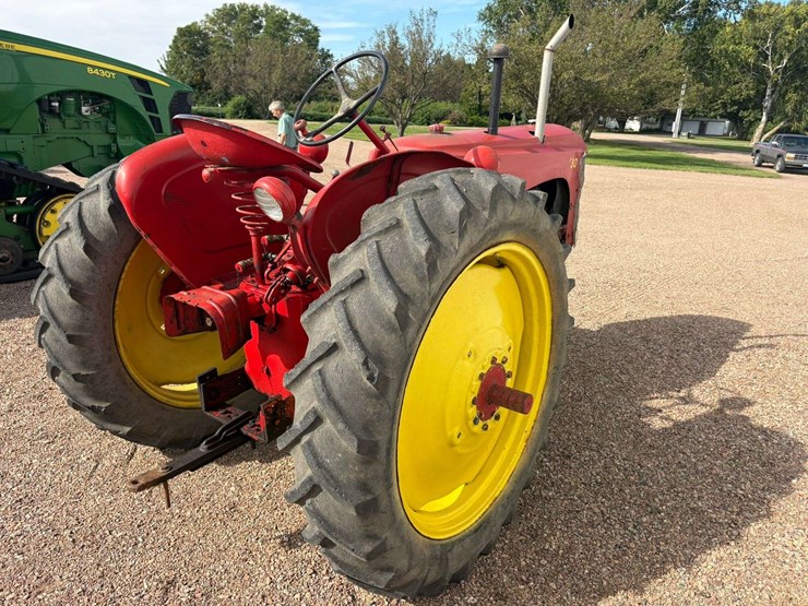 massey-ferguson-30-image-6