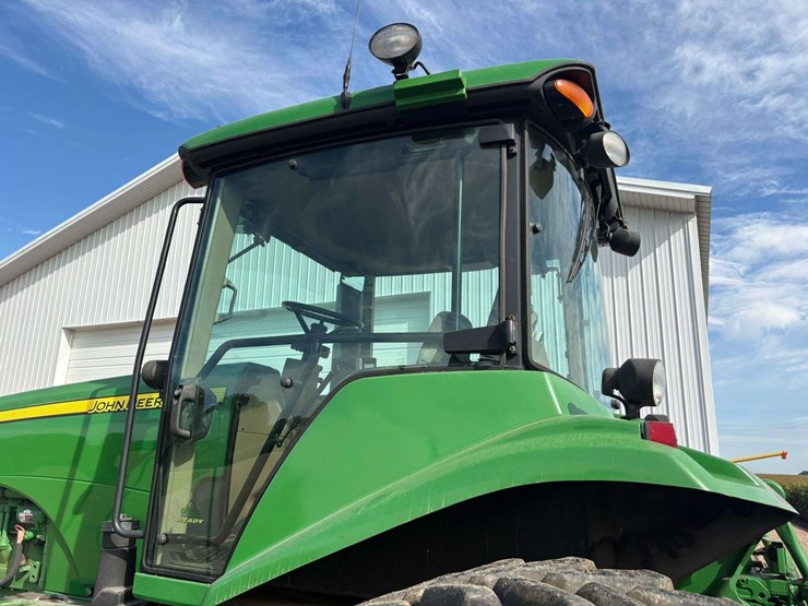 2006-john-deere-8430t-image-44