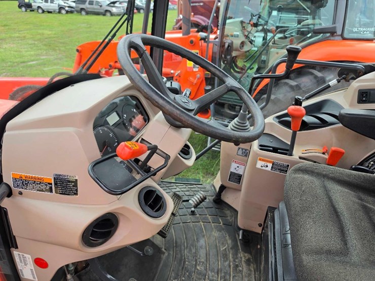 kubota-m6060-image-11