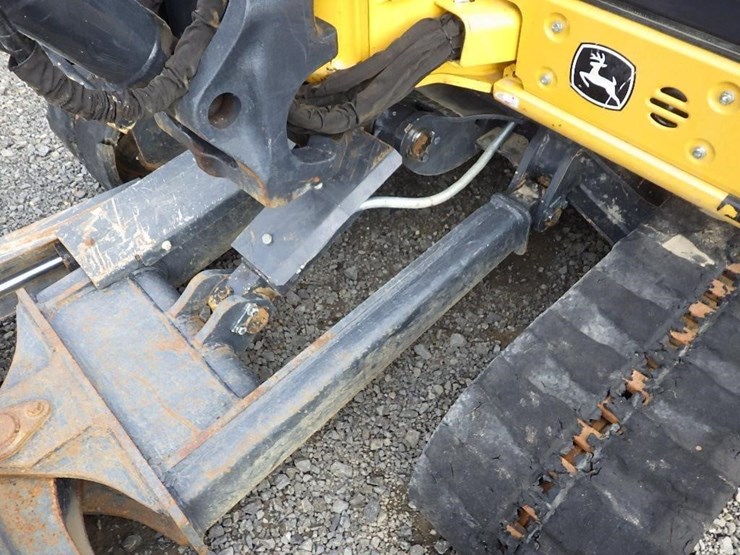 2023-deere-60g-image-16