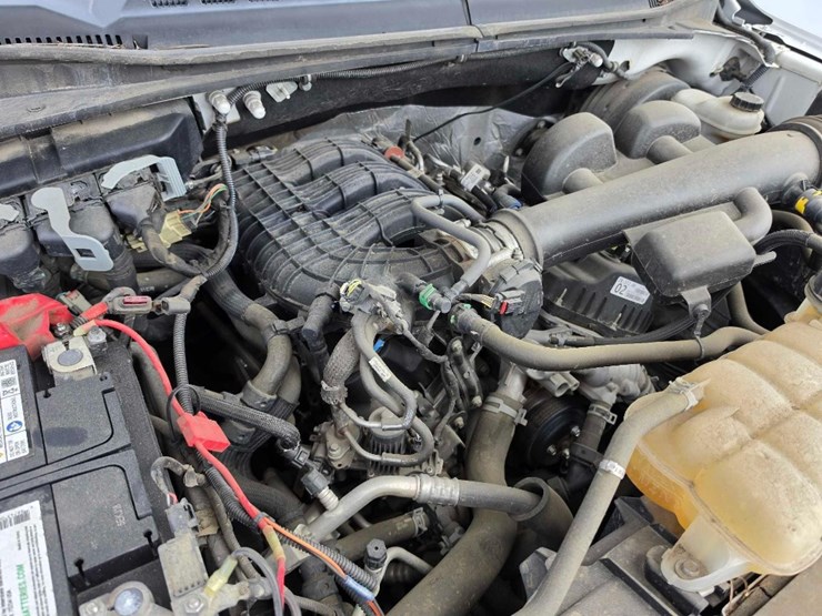 2019-ford-f150-xl-image-14