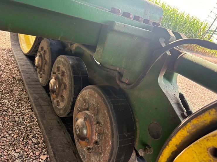 2006-john-deere-8430t-image-27