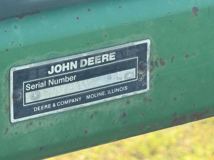 john-deere-714-image-22