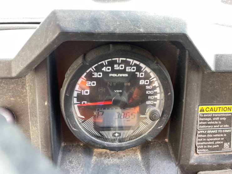 2019-polaris-ranger-image-15