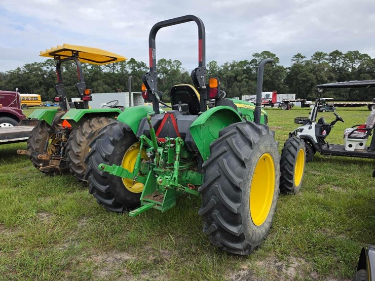 john-deere-5055e-image-4
