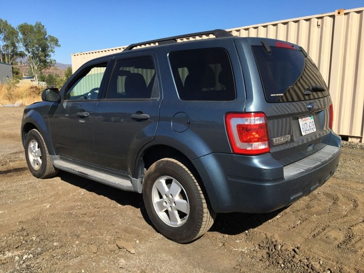 2012-ford-escape-xlt-image-4