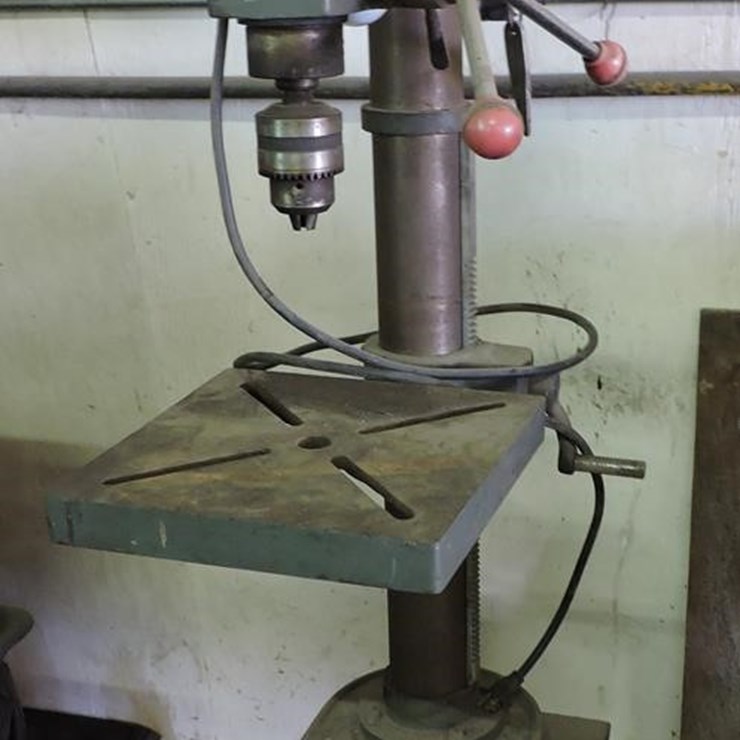 BLACKHAWKE, MODEL DP589 DRILL PRESS ON STAND, 110