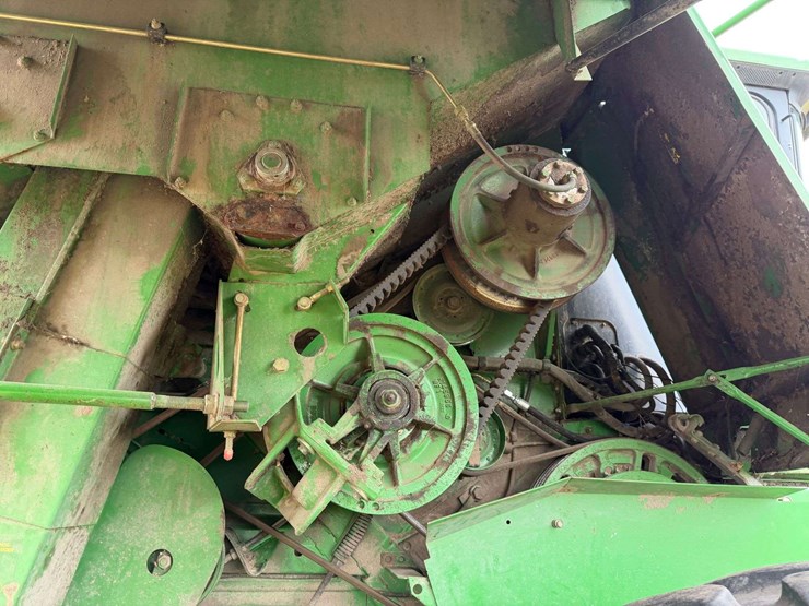 john-deere-9600-image-44