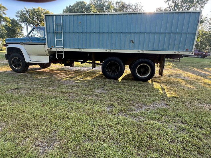1977-chevrolet-c65-image-20
