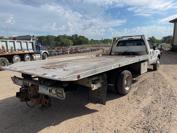 2003-ford-f550-image-3