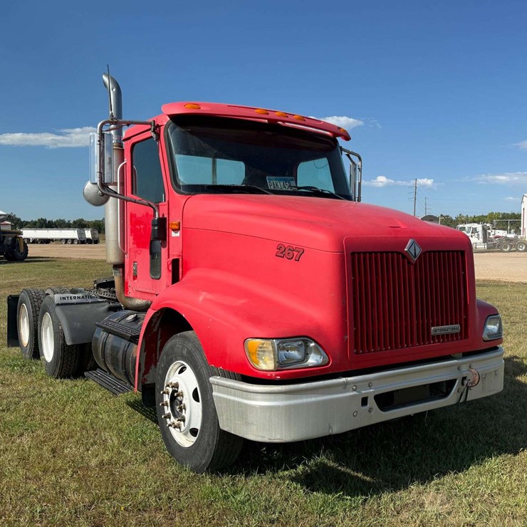 2000 INTERNATIONAL 2000