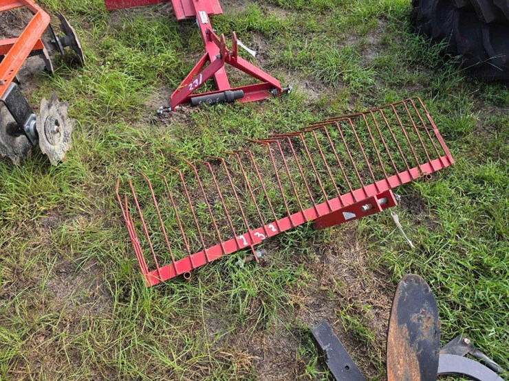 232---4'-spring-rake-image-1