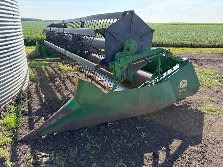 john-deere-920-image-29