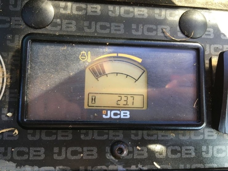 2020-jcb-1cxthf-compact-tracked-loader-backhoe,-image-7