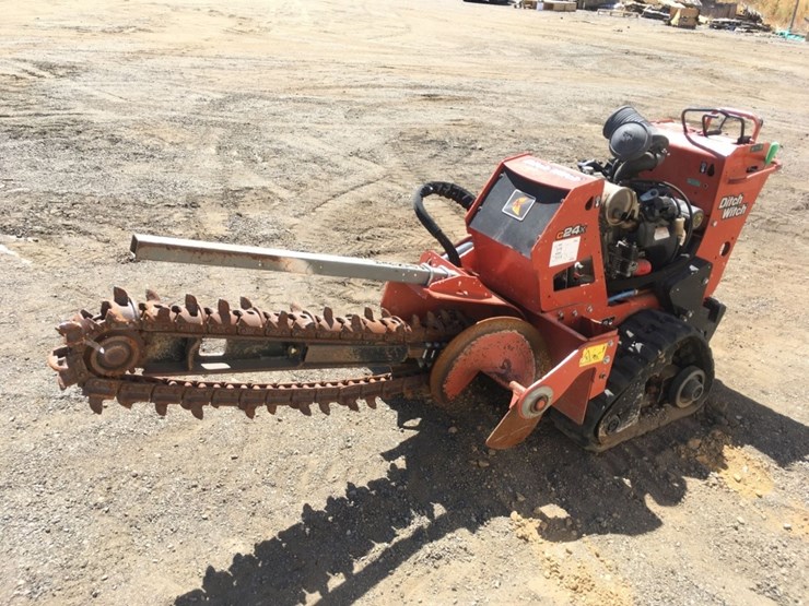 2021-ditch-witch-c24x-image-2
