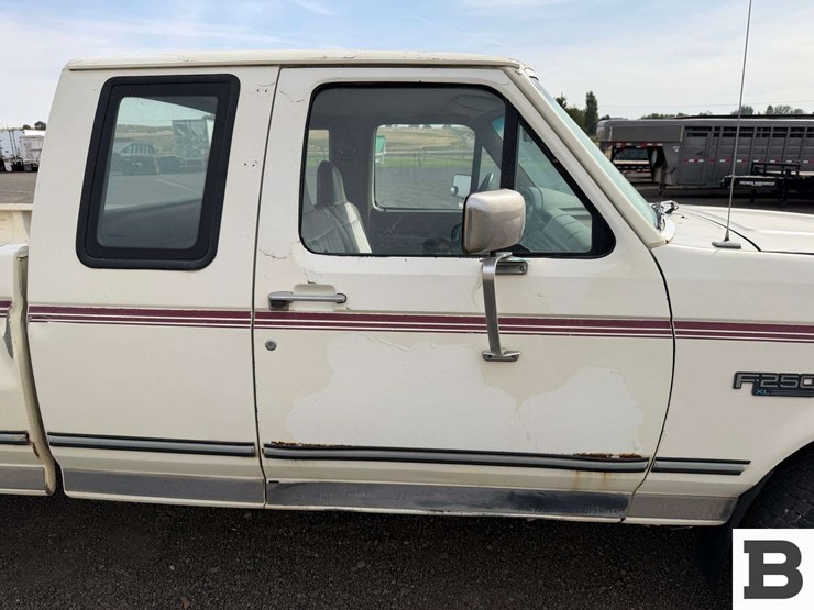 1996-ford-f250-image-28