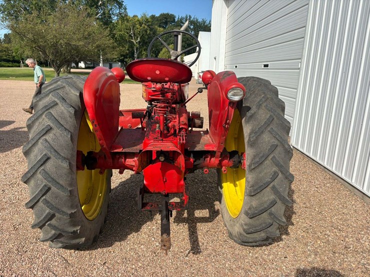 massey-ferguson-30-image-5