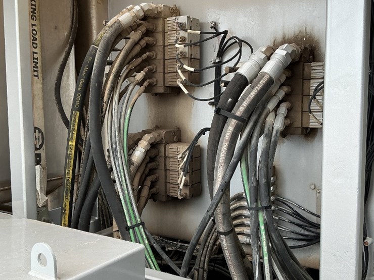 2012-cummins-qsx15-image-19
