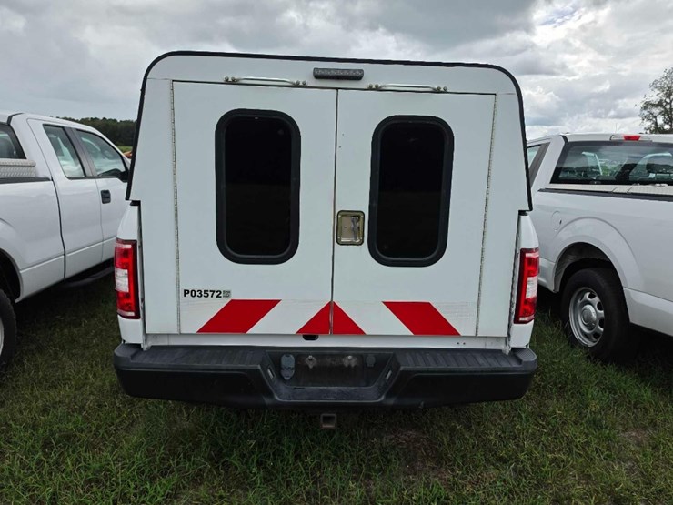 2019-ford-f150-xl-image-4