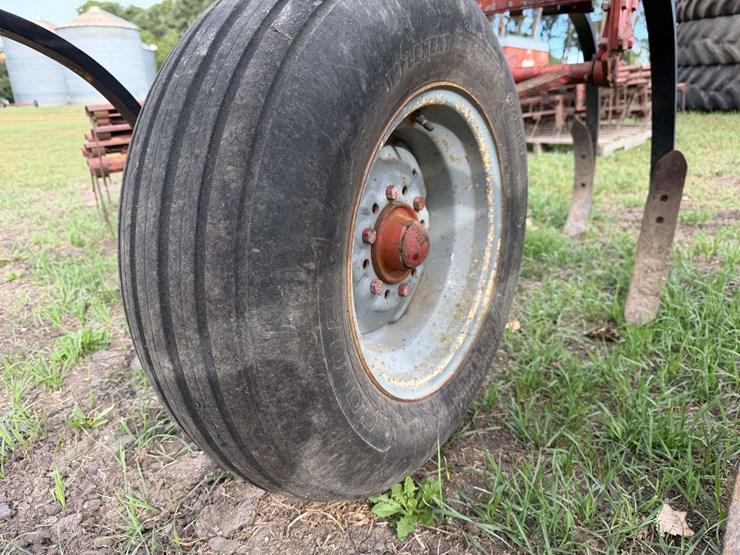 case-ih-55-image-22