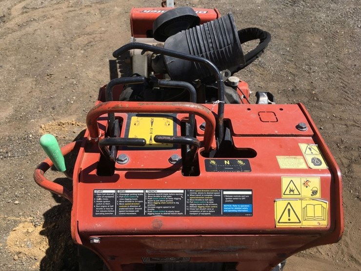 2021-ditch-witch-c24x-image-9