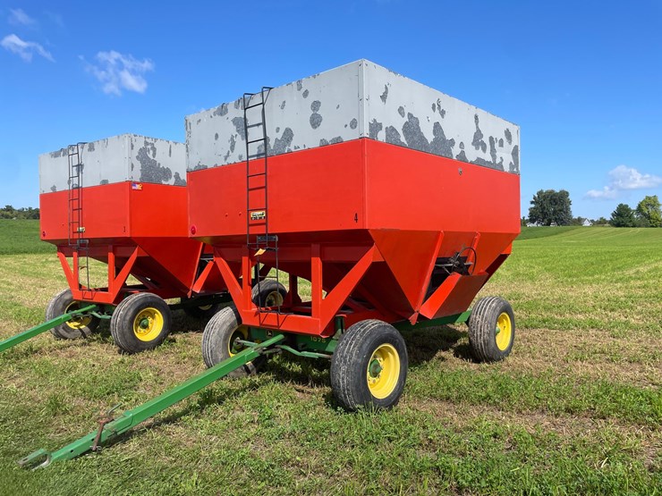 john-deere-1075-image-1