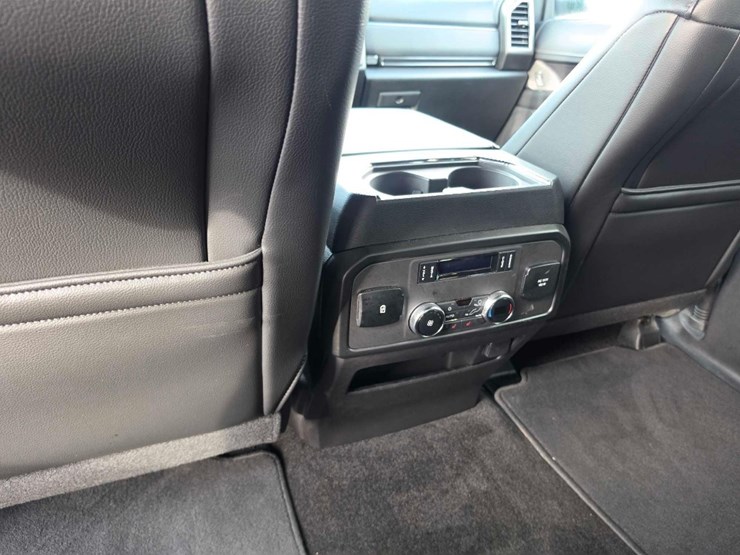 2018-ford-expedition-image-12