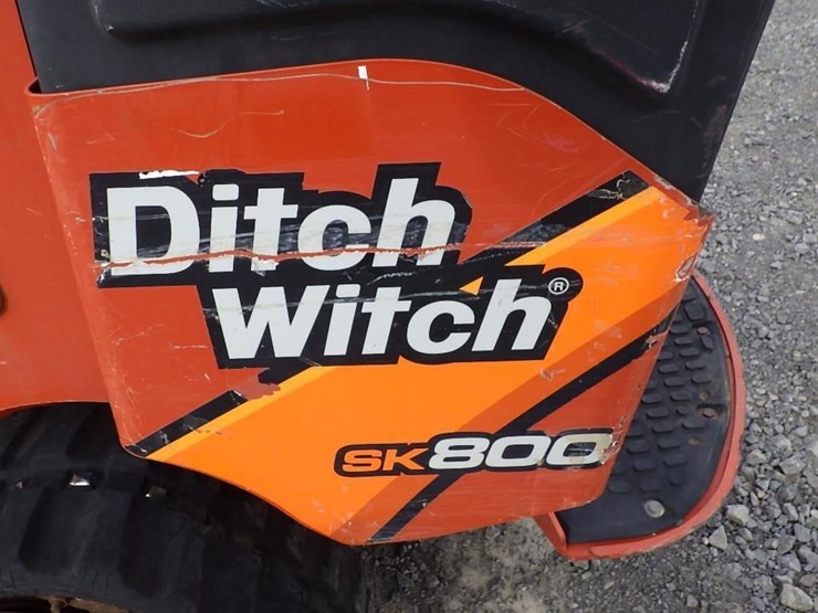 2021-ditch-witch-sk800-image-18
