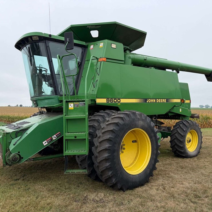 JOHN DEERE 9600