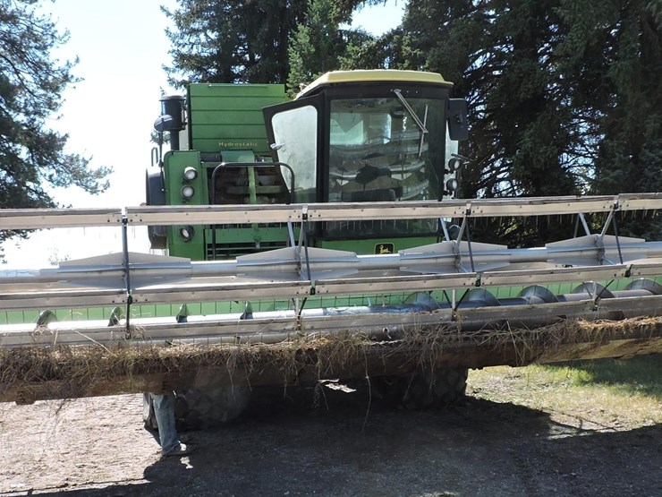 1983-john-deere-6620-image-3
