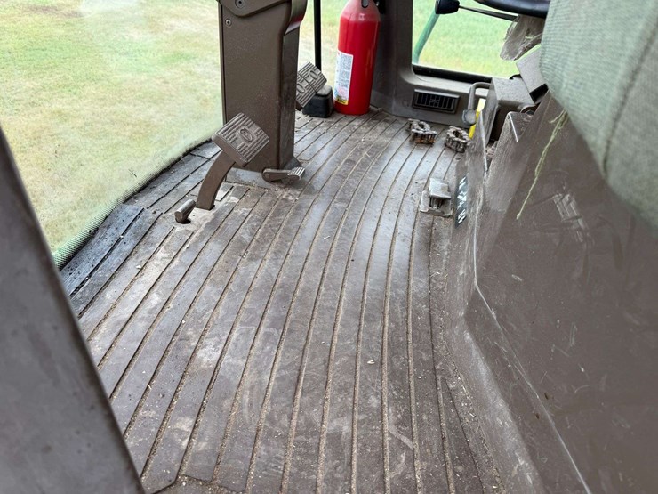 john-deere-9600-image-69