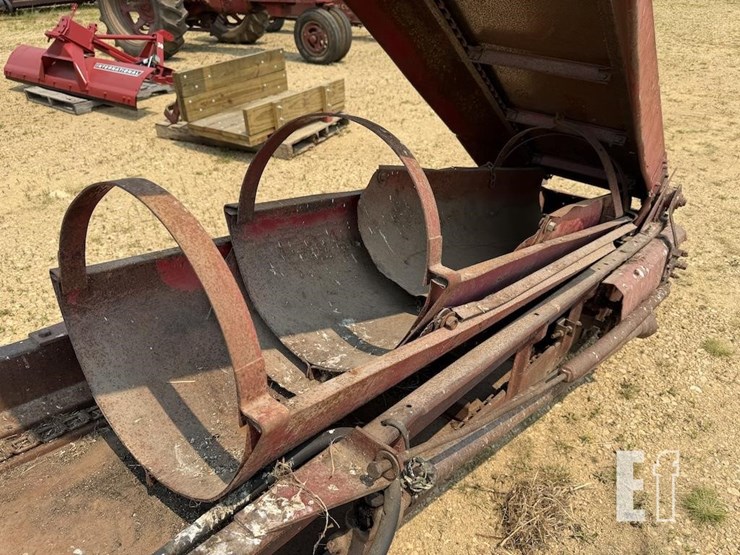 2007-bobcat-t320-image-5