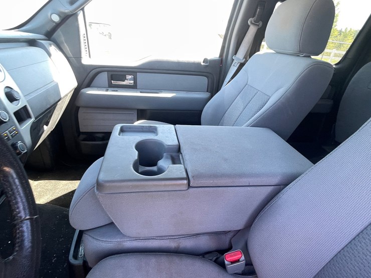 2012-ford-f150-xlt-image-38