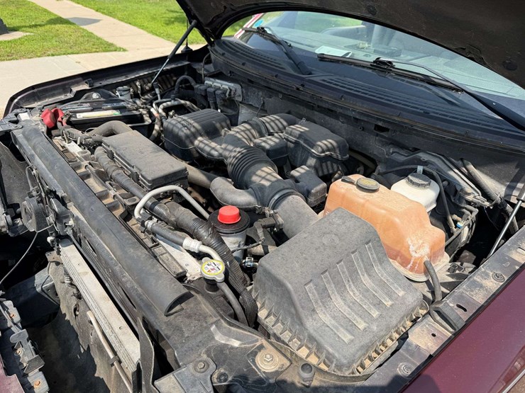 2010-ford-f150-lariat-image-49