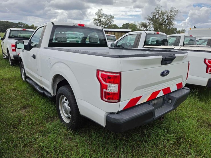 2018-ford-f150-xl-image-3