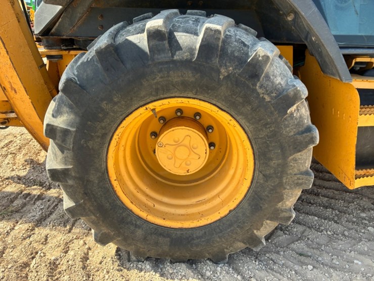 deere-410k-image-9
