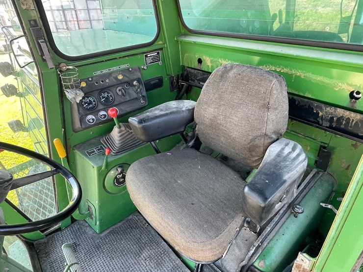 1978-john-deere-7700-image-26