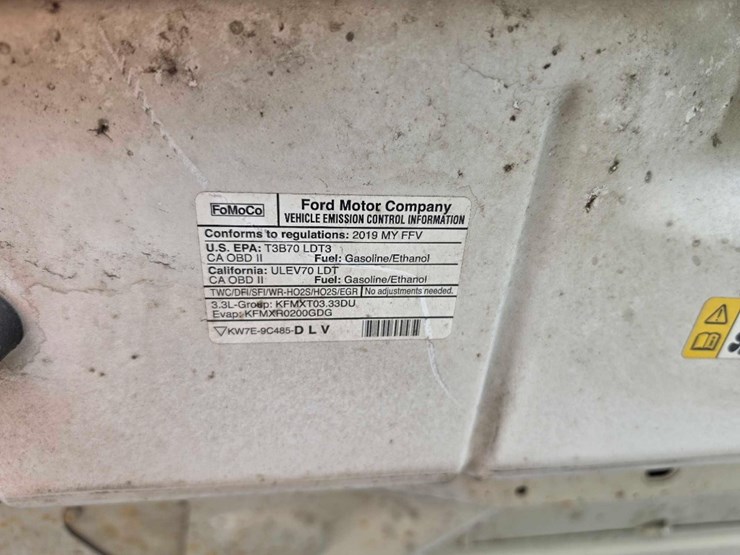 2019-ford-f150-xl-image-15