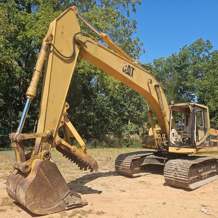 CATERPILLAR 320