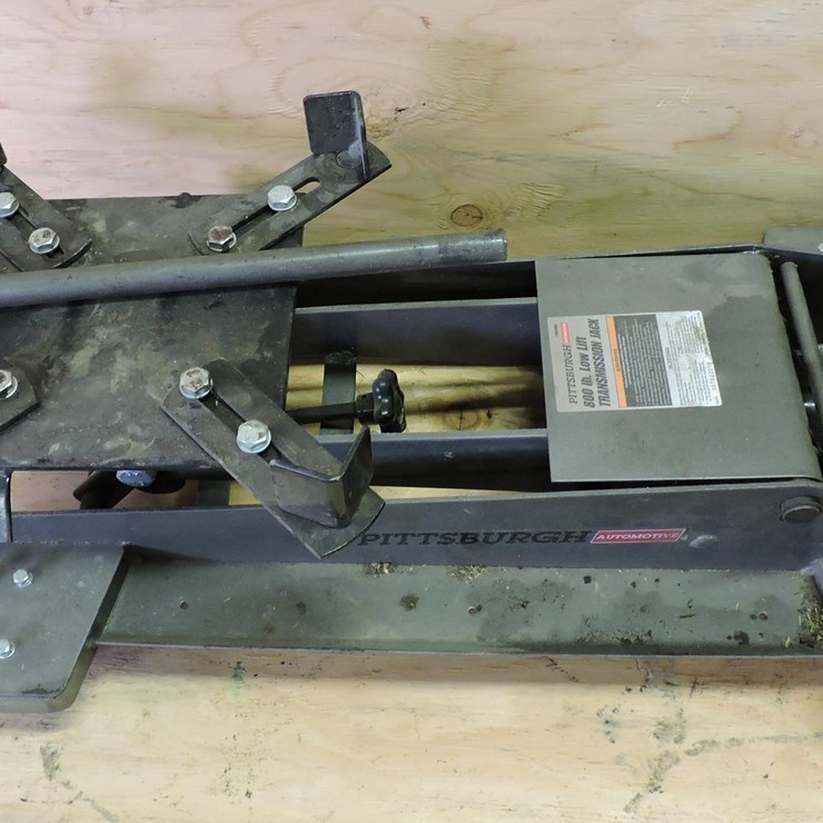 PITTSBURGH, 800 LB CAPACITY TRANSMISSION JACK