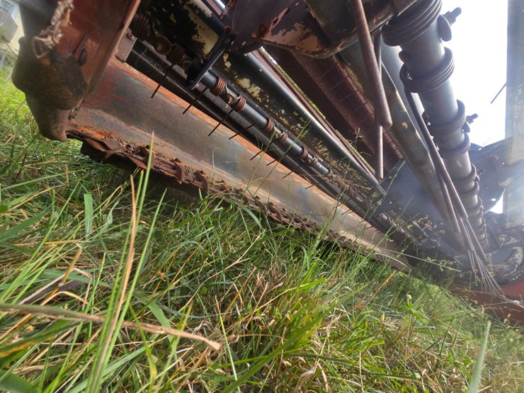 hesston-1091-image-15