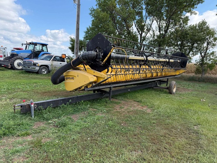 new-holland-73c-image-1