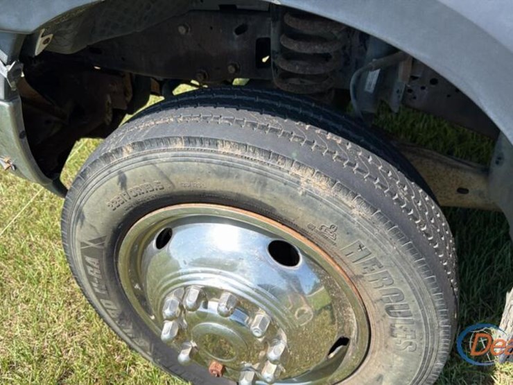 2006-ford-f450-xl-image-17
