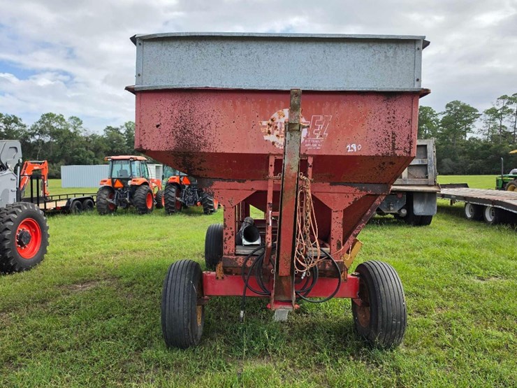 290---12'-ez-flow-gravity-flow-wagon-image-7