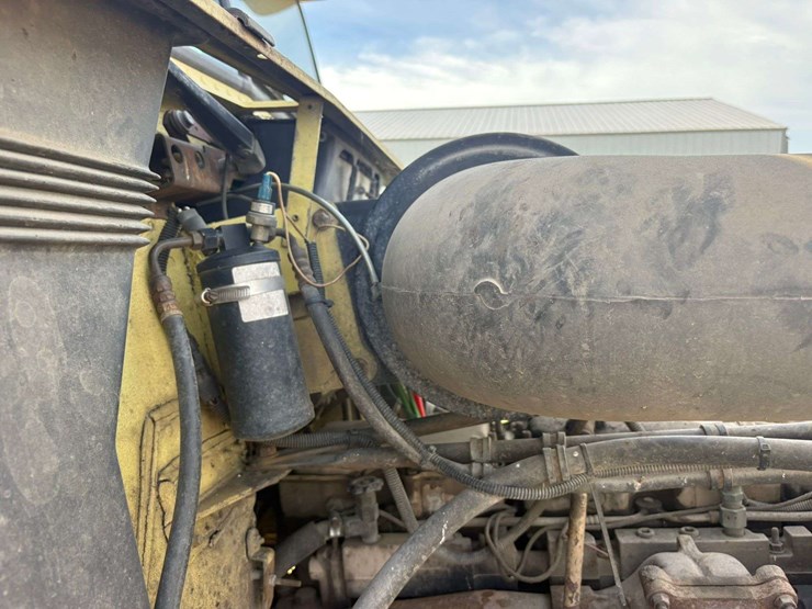 1990-cummins-855-image-25