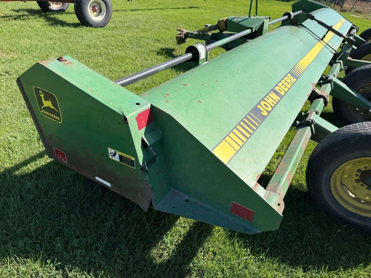 john-deere-120-image-22